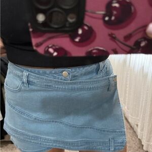 Chic Light Blue Denim Mini Skirt